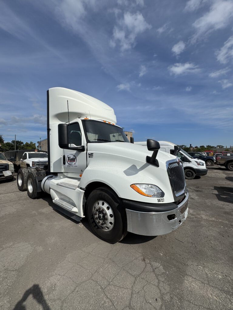 Commercial rental highway tractor